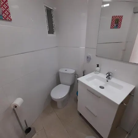 Las Flores Deluxe Apartamento